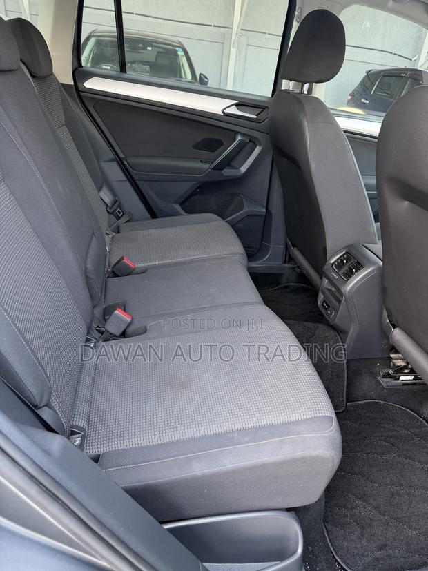 Volkswagen Tiguan 2019 Gray
