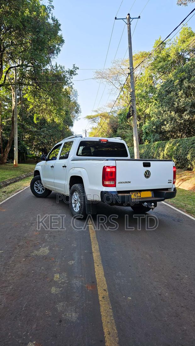 Volkswagen Amarok 2014 White
