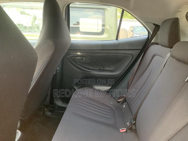 Toyota Yaris Cross 1.5 Hybrid FWD 2020 Silver