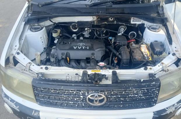 Toyota Probox 2008 White
