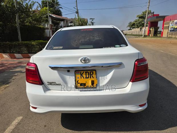Toyota Axio 2017 White