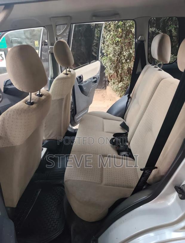 Mitsubishi Pajero 2002 Silver