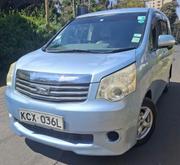 Toyota Noah 2012 Blue for sale