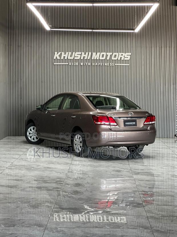 Toyota Premio 2019 Brown