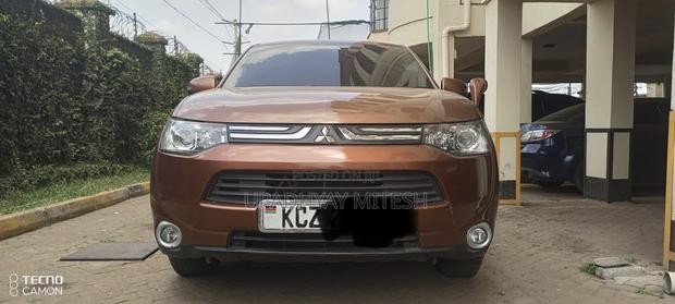 Mitsubishi Outlander 2013 Brown