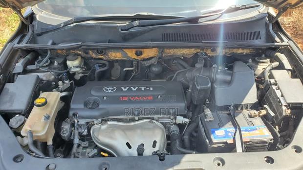 Toyota RAV4 2010 Gray