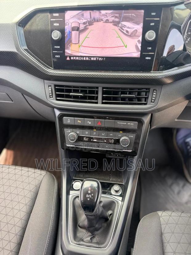 Volkswagen T-Cross 2021 Gray