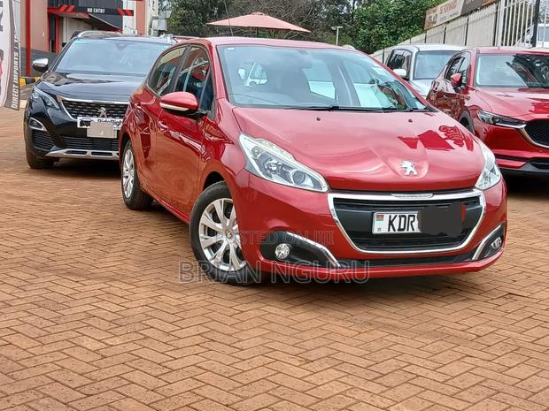 Peugeot 208 2017 Red
