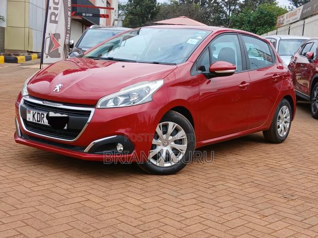 Peugeot 208 2017 Red