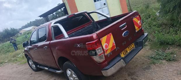 Ford Ranger Wildtrak 2013 Red