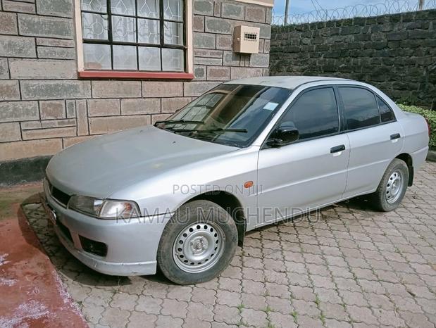 Mitsubishi Lancer 1996 Silver