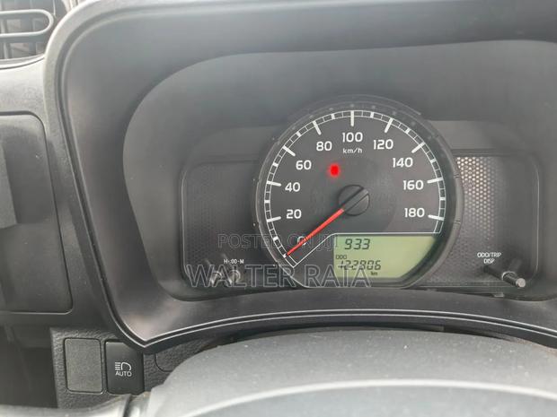 Toyota Succeed 2019 Silver