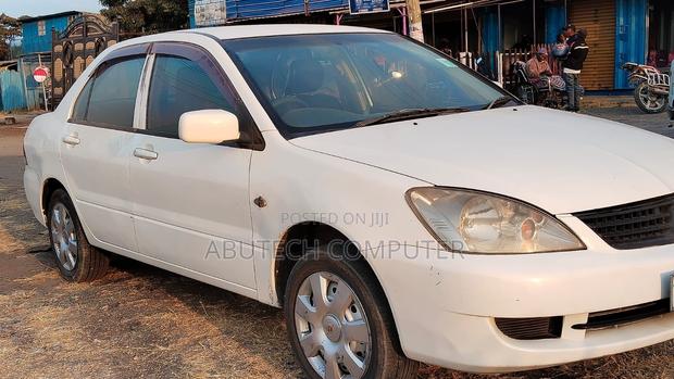 Mitsubishi Lancer 2008 White