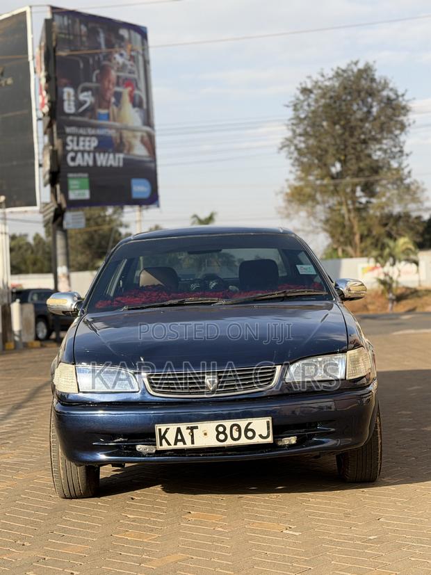 Toyota Corolla Sedan 1998