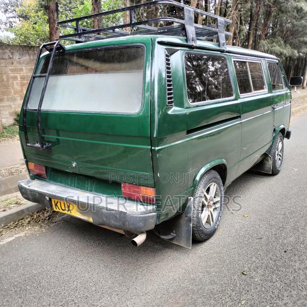 Volkswagen Kombi 1983 Green