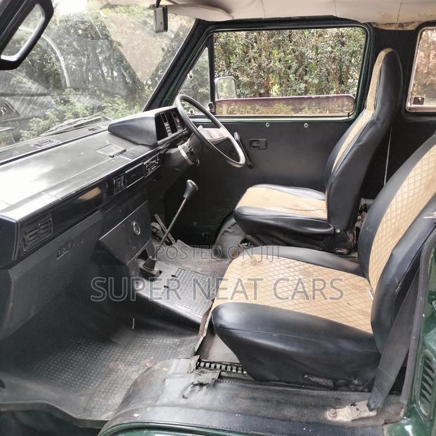 Volkswagen Kombi 1983 Green