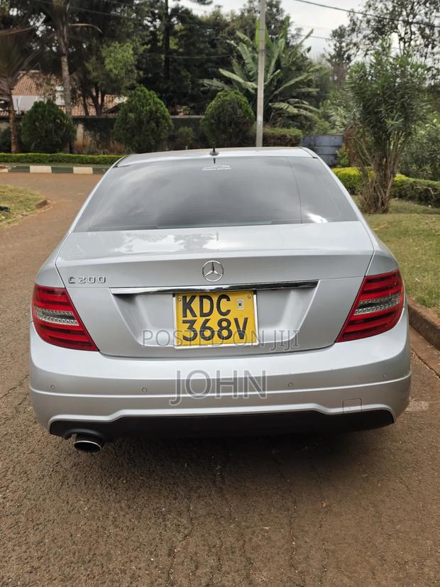 Mercedes-Benz C200 2014 Silver