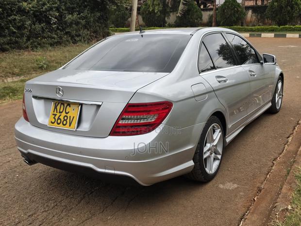 Mercedes-Benz C200 2014 Silver
