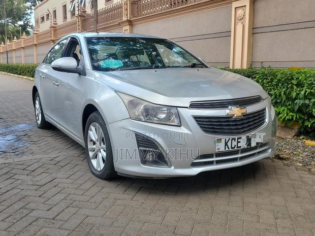 Chevrolet Cruze 2014 Silver