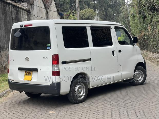 Toyota TownAce 2015 White