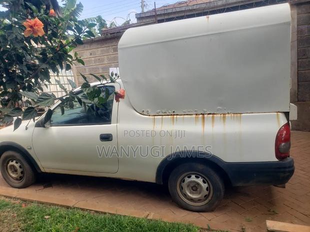 Opel Corsa 2004 White