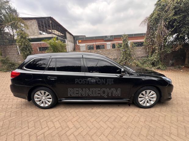 Subaru Legacy 2.5i Limited Sedan 2012 Black