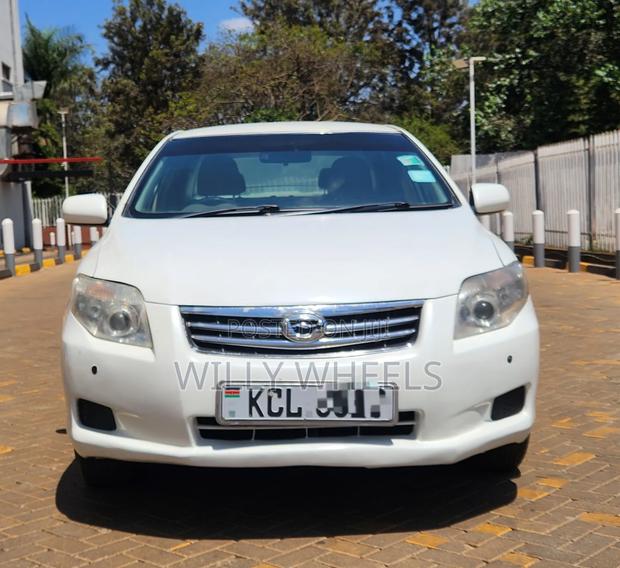 Toyota Axio 2010 White