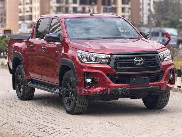 Toyota Hilux 2019 Red