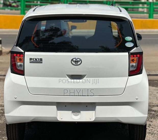 Toyota Pixis Epoch 2019 White
