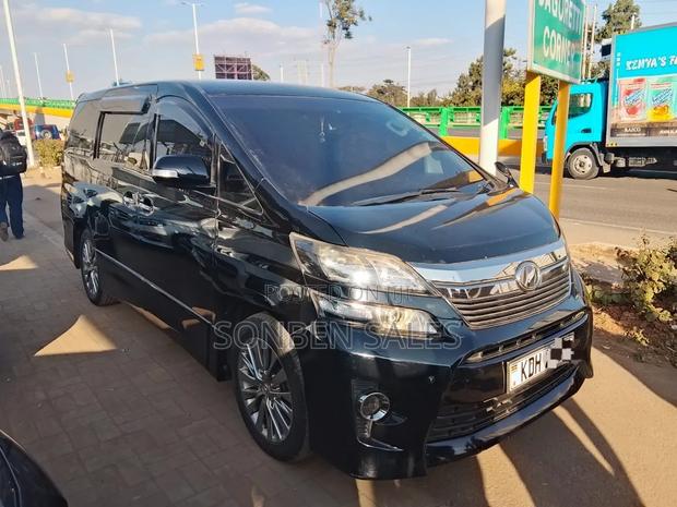 Toyota Vellfire 2014 Black