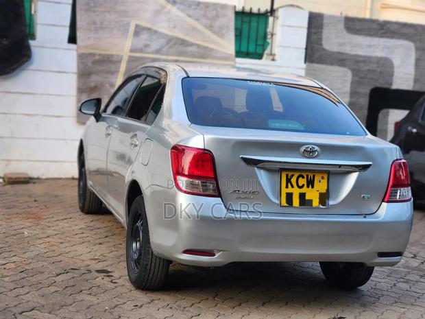 Toyota Axio 2013 Silver