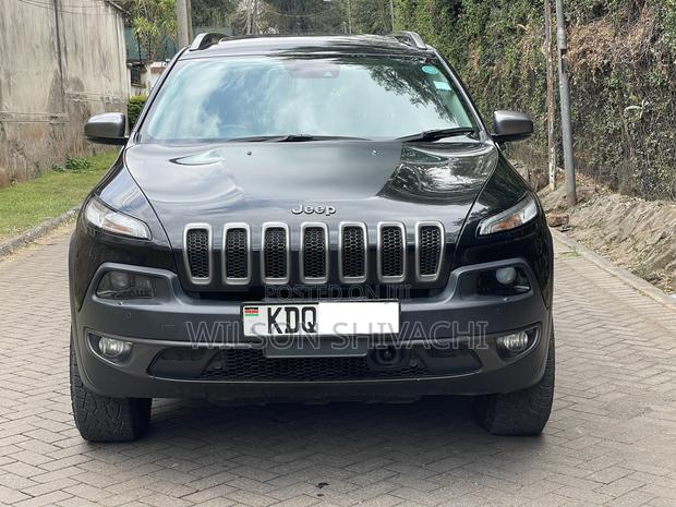 Jeep Grand Cherokee 2017 Black