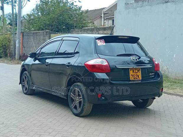 Toyota Auris 2010 Black