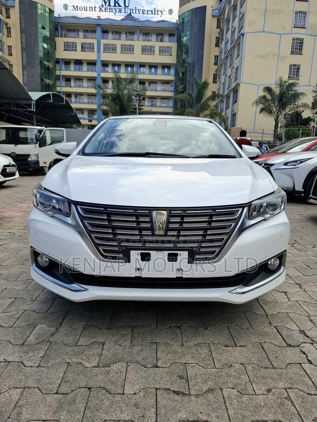Toyota Premio 1.8 FWD 2019 White