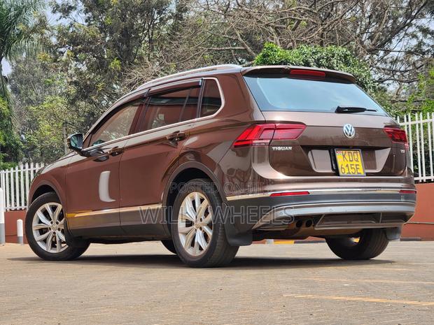 Volkswagen Tiguan 2017 Brown