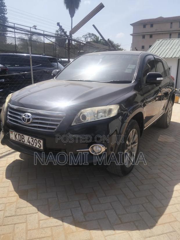 Toyota Vanguard 2013 Black
