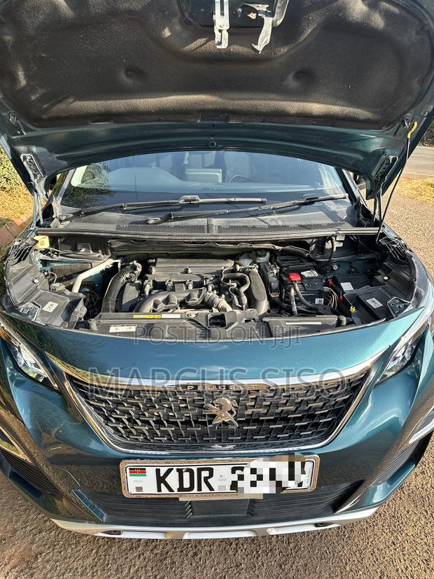 Peugeot 5008 1.6 BlueHDi 120 GT Line 2017 Blue