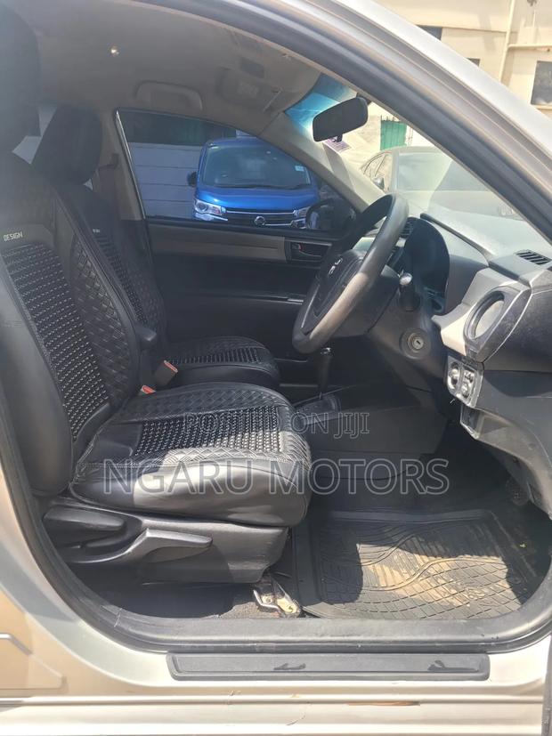 Toyota Axio 2012 Silver