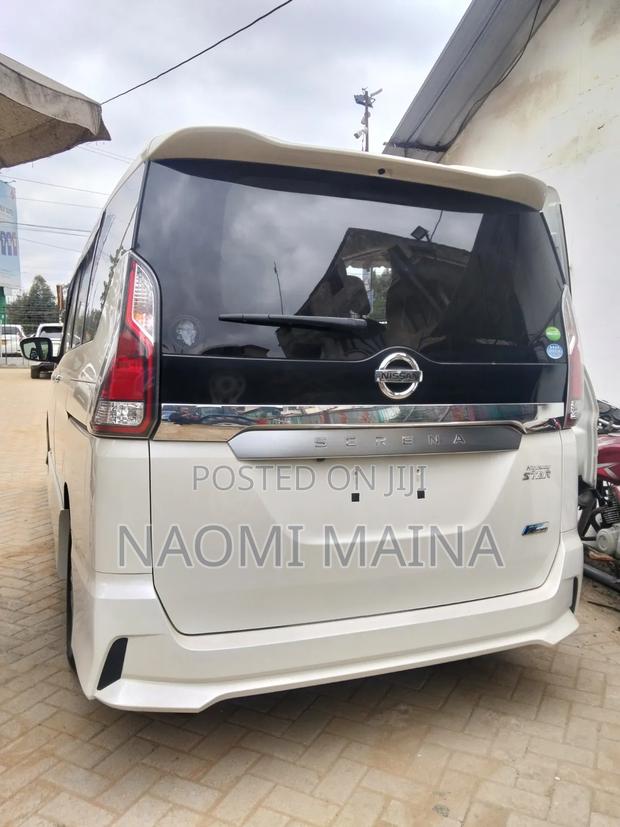 Nissan Serena 2018 White
