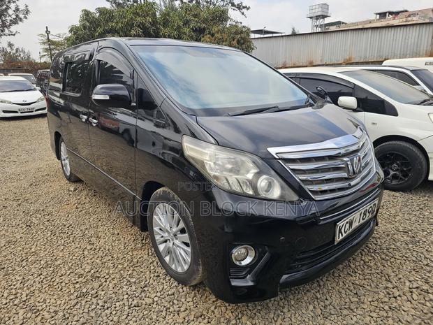 Toyota Alphard 2012 Black