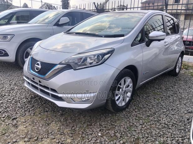 Nissan Note 2019 Silver