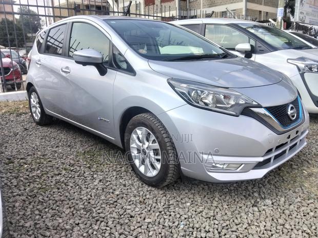 Nissan Note 2019 Silver