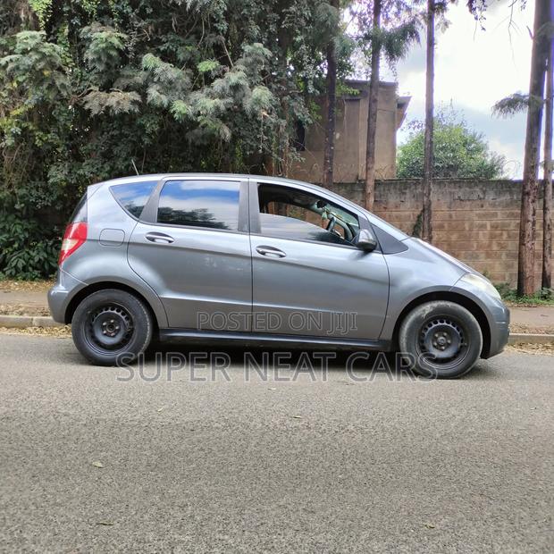 Mercedes-Benz A-Class 2011 Gray