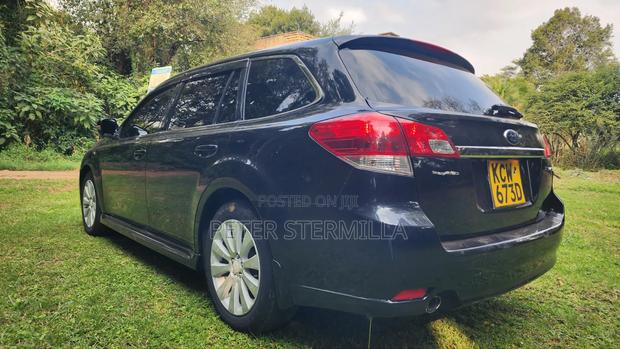 Subaru Legacy 2012 Black