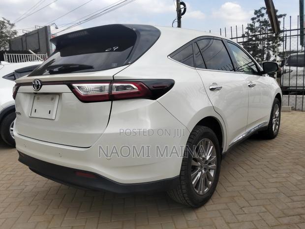 Toyota Harrier 2018 White