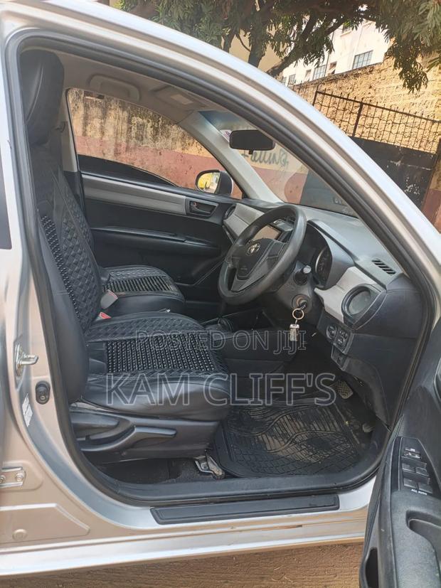 Toyota Axio 2014 Silver