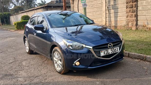 Mazda Demio 2016 Blue