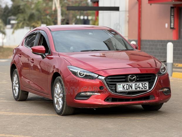 Mazda Axela 2017 Red