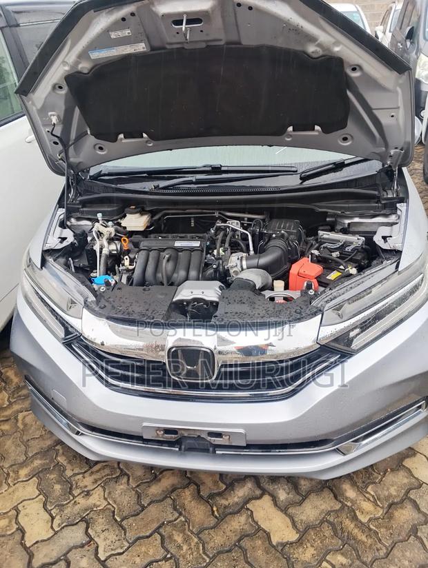 Honda Shuttle 2020 Silver