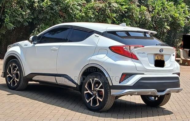 Toyota C-HR 2017 White